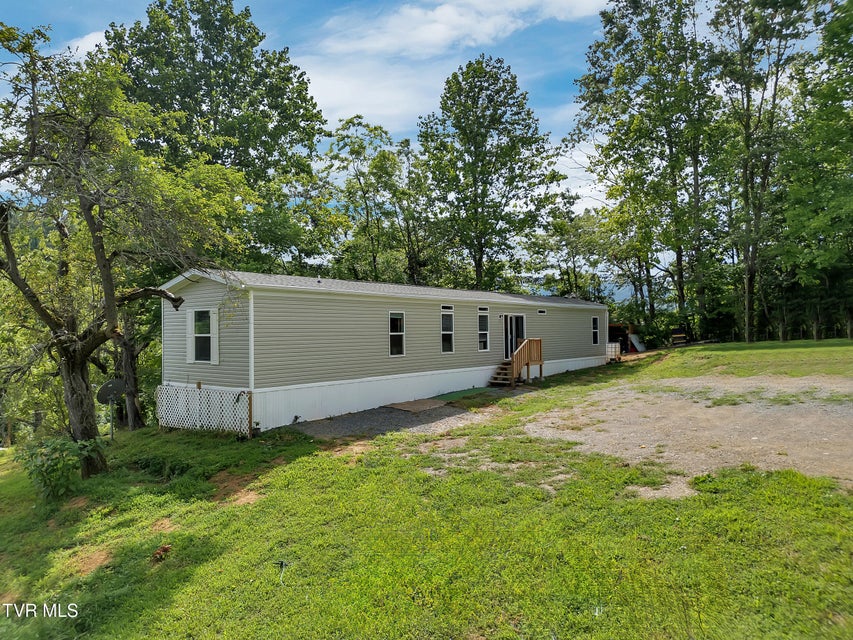 Photo #3: 874 Fairview Road