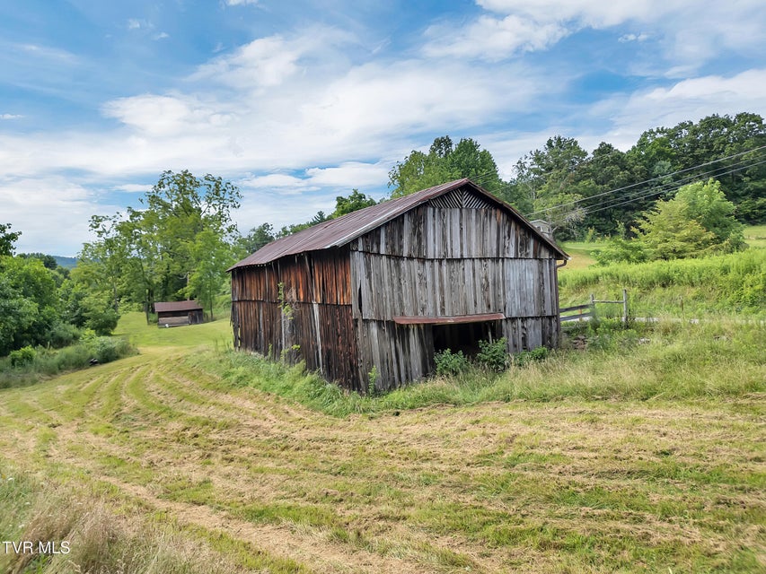 Photo #44: 874 Fairview Road