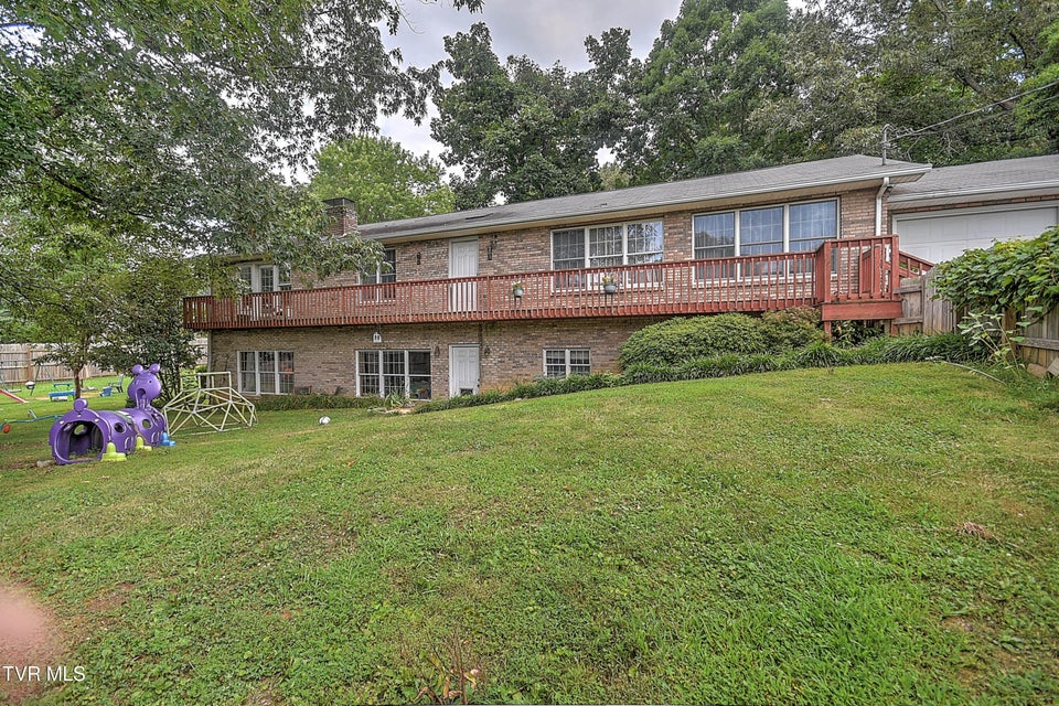 Photo #3: 203 Fairfield Drive
