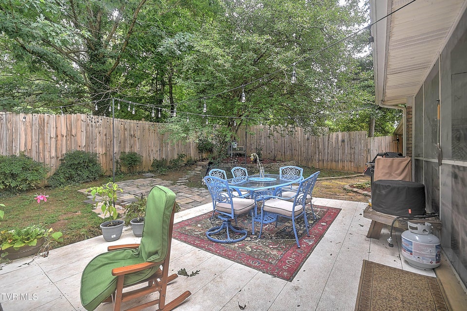 Photo #59: 203 Fairfield Drive