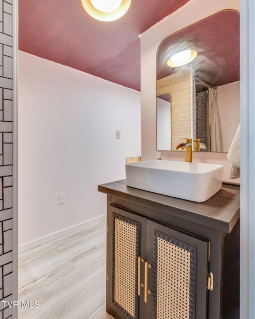 Photo #29: 604 Parkway Boulevard