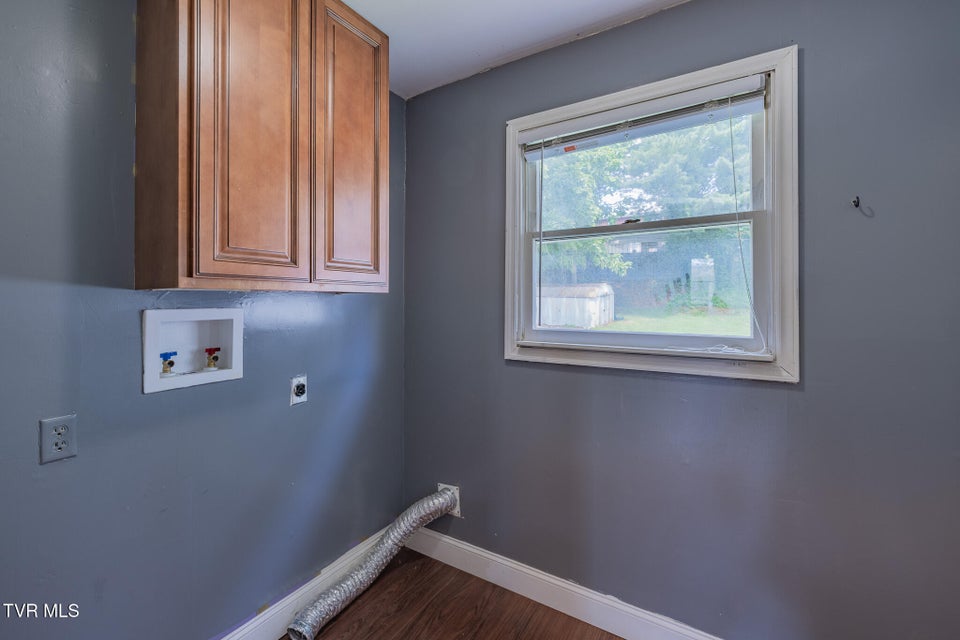 Photo #13: 421 Carolina Avenue