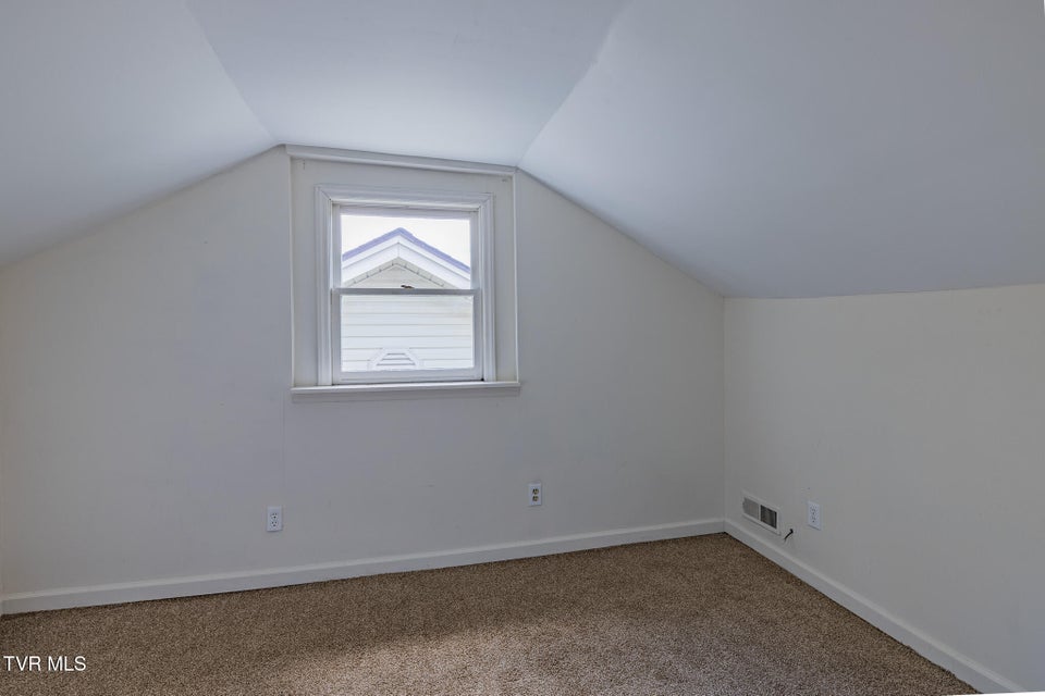 Photo #23: 421 Carolina Avenue