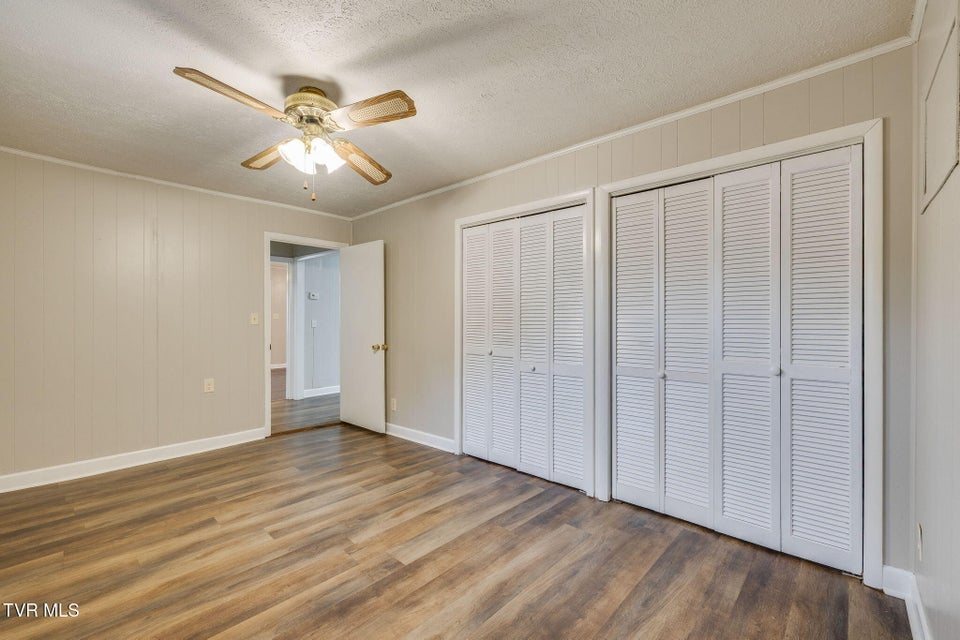 Photo #22: 976 Lynn Garden Drive