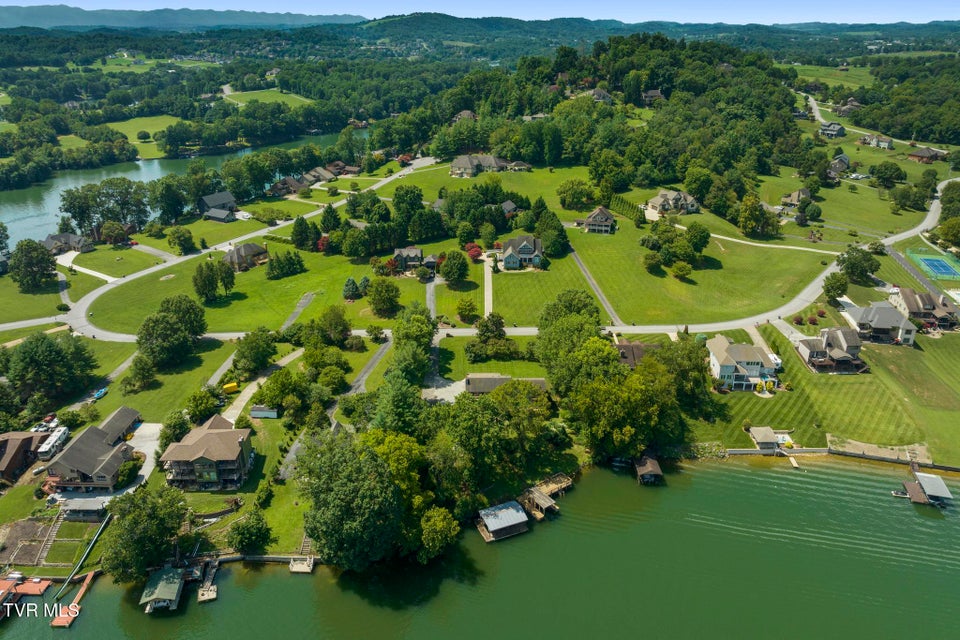 Photo #7: 218 Lake Meadow Drive