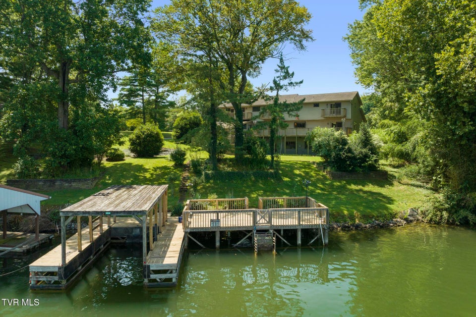 Photo #15: 218 Lake Meadow Drive