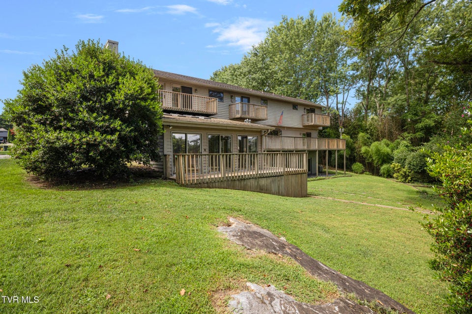 Photo #79: 218 Lake Meadow Drive