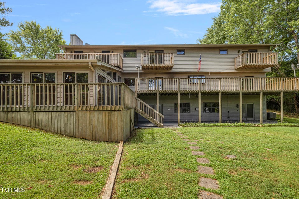 Photo #80: 218 Lake Meadow Drive