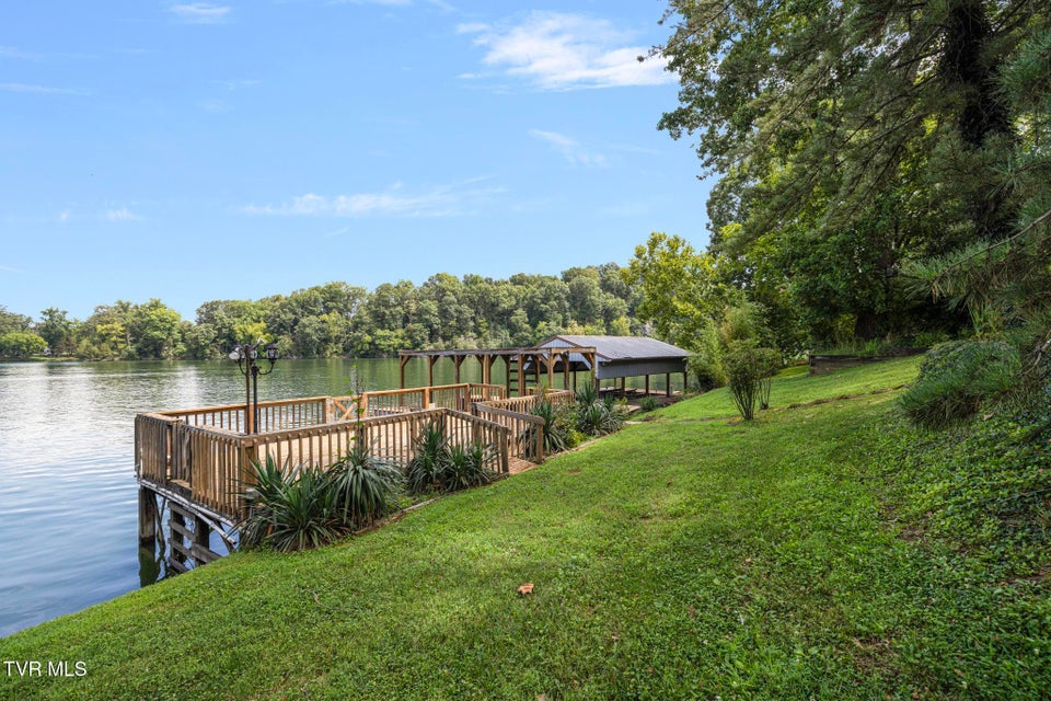 Photo #84: 218 Lake Meadow Drive
