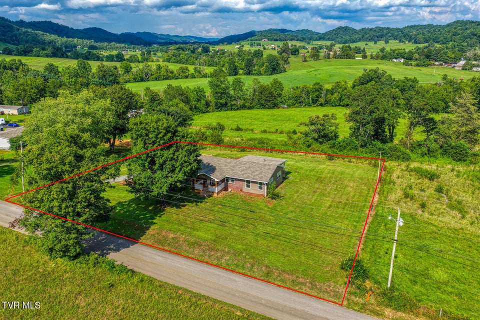 Photo #3: 188 Meadow View Road