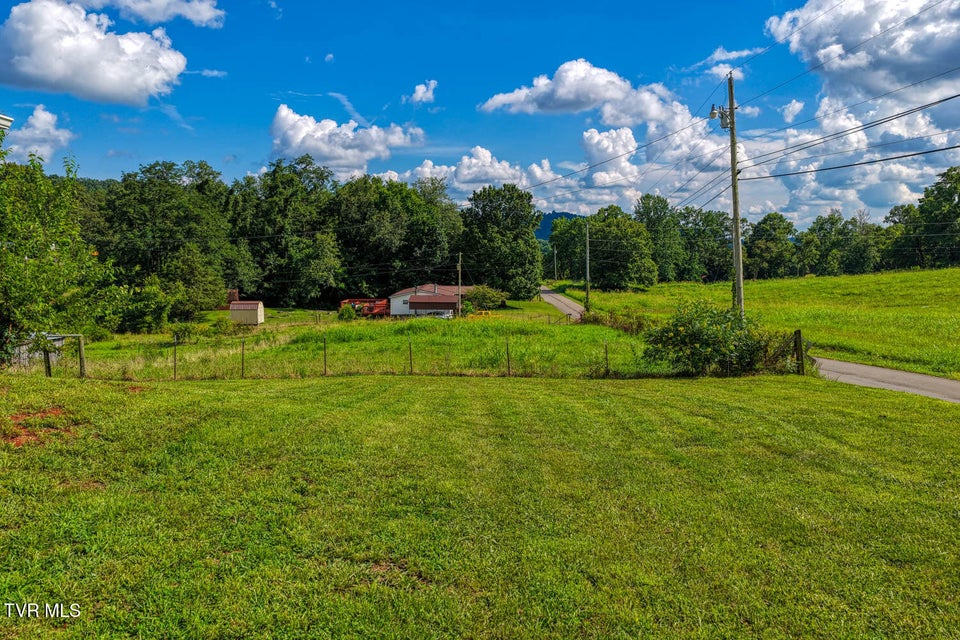 Photo #61: 188 Meadow View Road