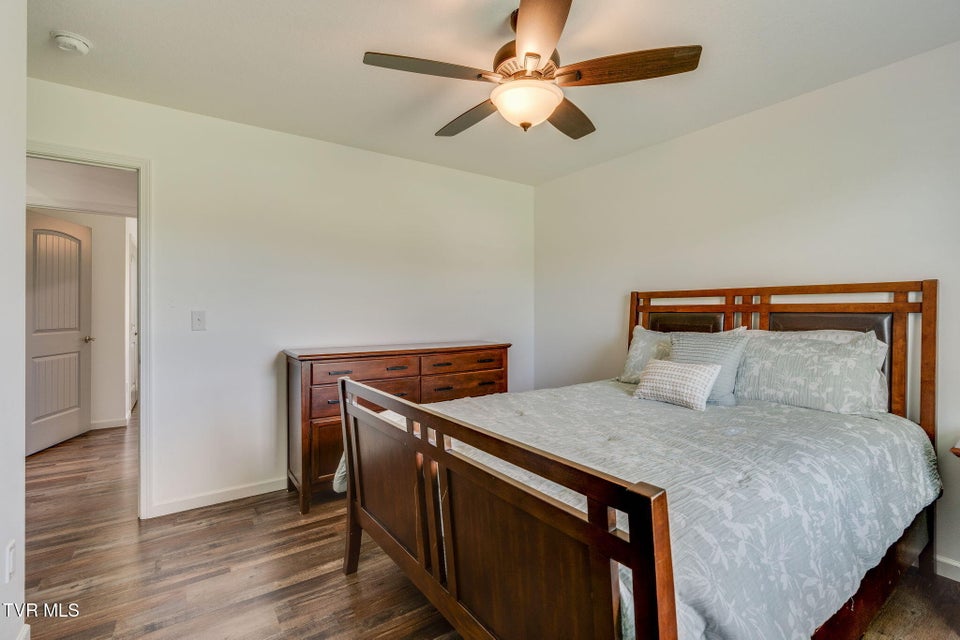 Photo #25: 6245 Snapps Ferry Road