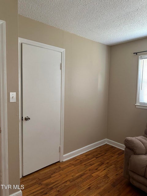 Photo #14: 429 Wilma Street