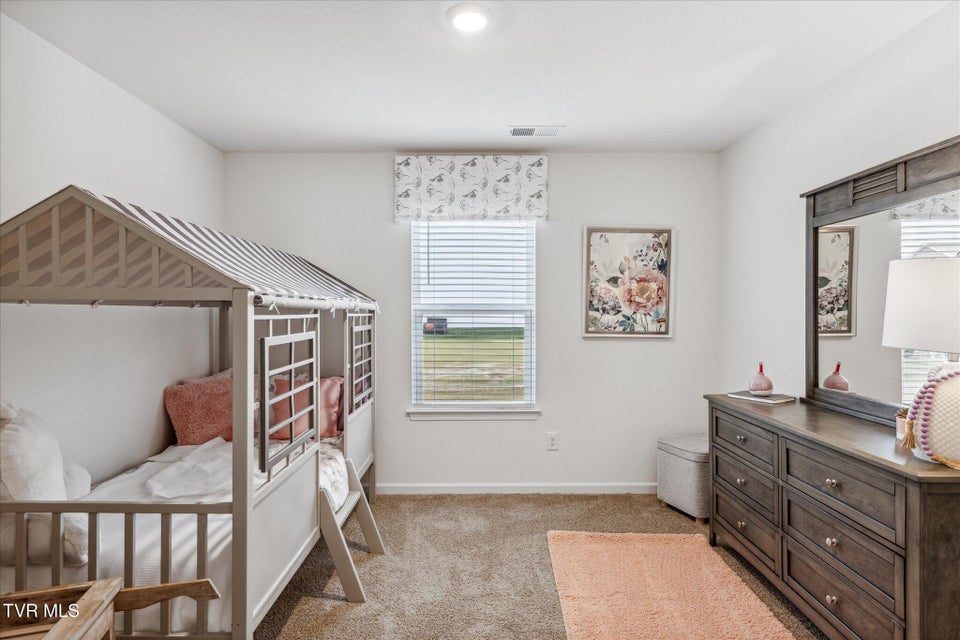 Photo #20: 652 Saint Andrews Drive