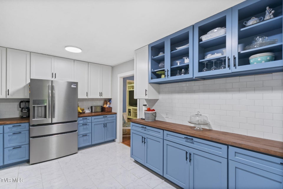 Photo #13: 1700 Brentwood Drive