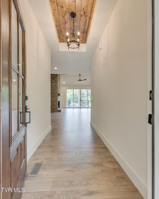 Photo #5: 408 Gransley Court