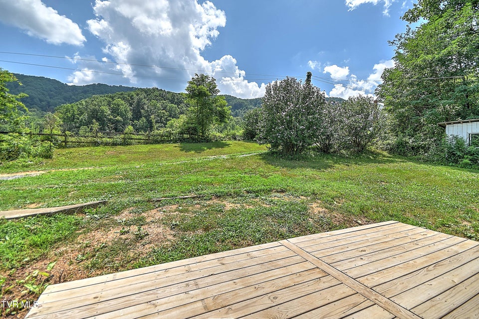 Photo #5: 190 Opal Drive