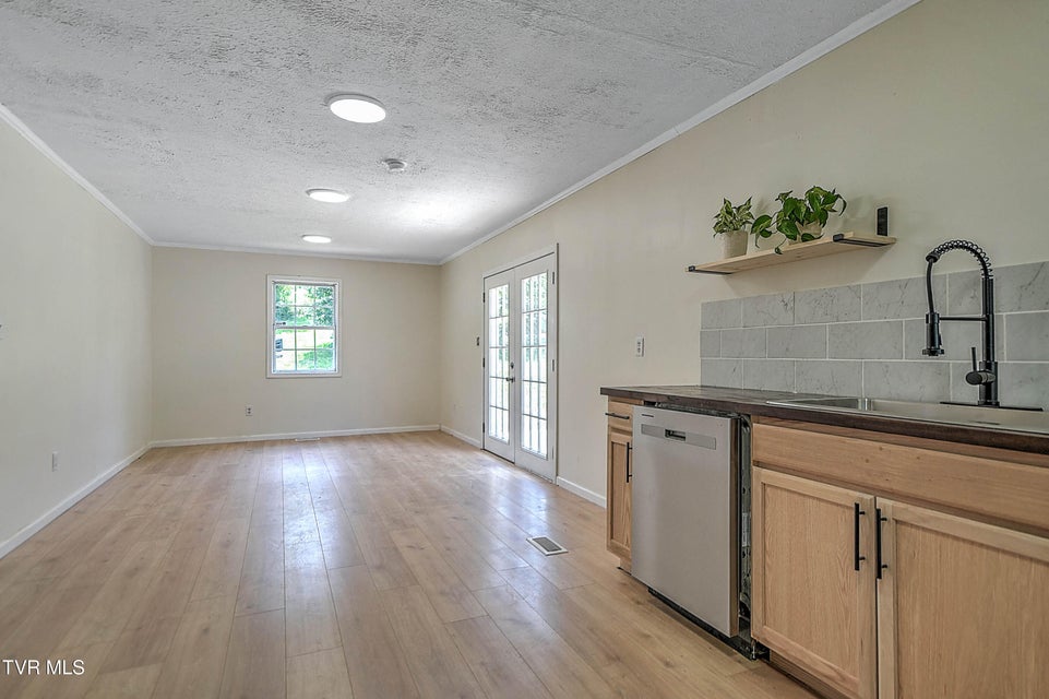 Photo #12: 190 Opal Drive