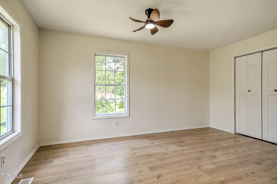 Photo #17: 190 Opal Drive