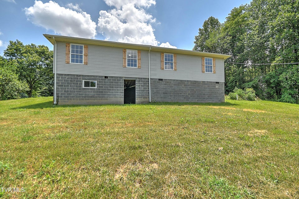 Photo #41: 190 Opal Drive