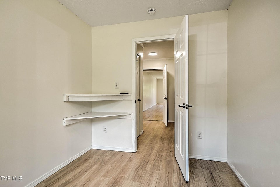 Photo #34: 190 Opal Drive