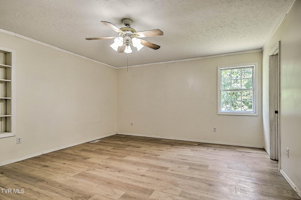 Photo #29: 190 Opal Drive