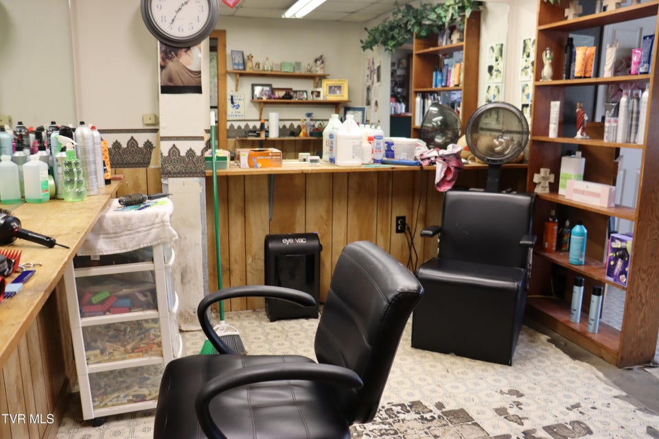 Photo #6: 106 Kentucky Avenue