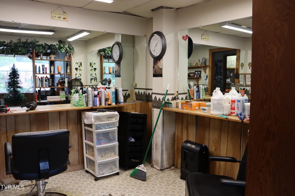 Photo #7: 106 Kentucky Avenue