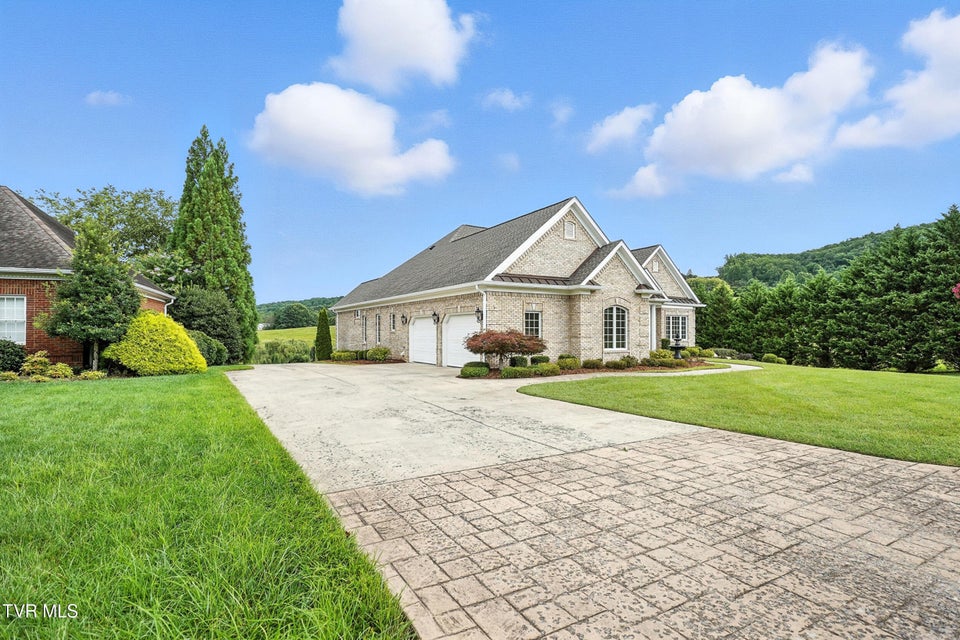 Photo #7: 125 Golf Ridge Drive