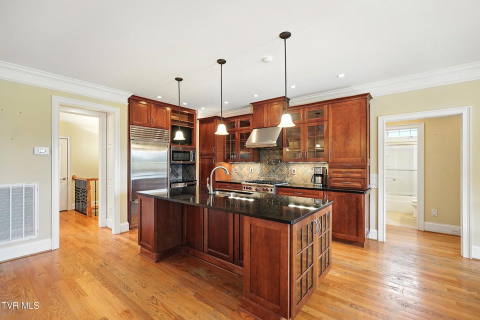 Photo #12: 125 Golf Ridge Drive