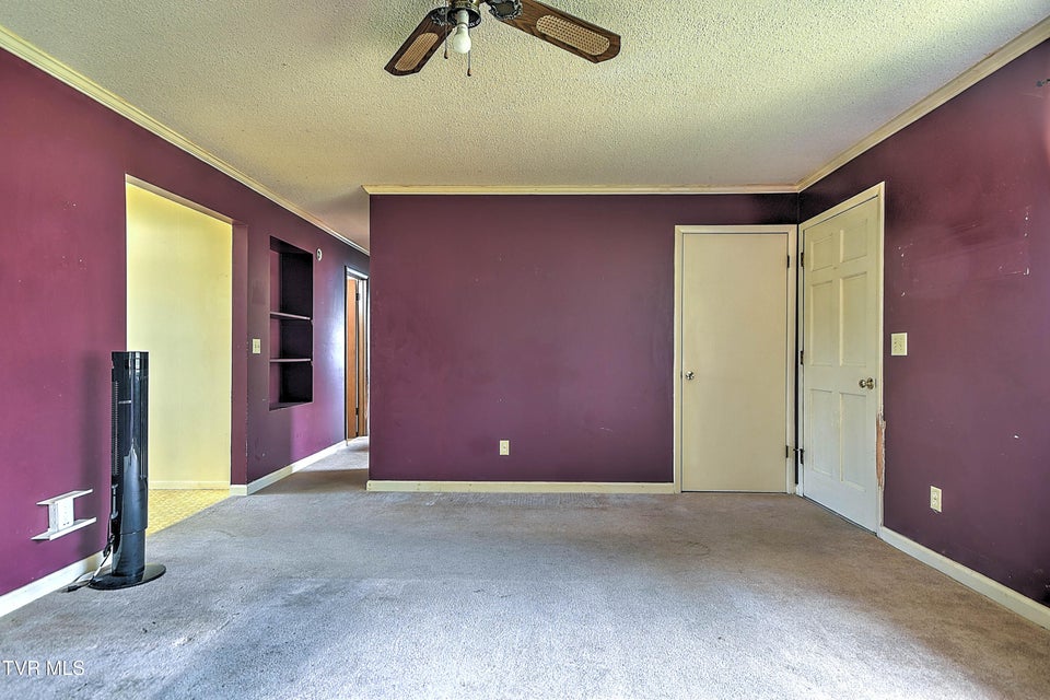 Photo #2: 201 Brooks Street