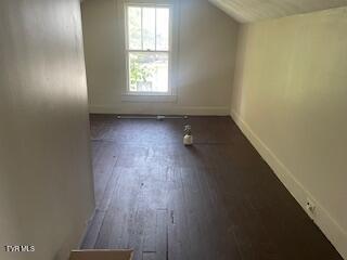 Photo #3: 915 Sayers Street