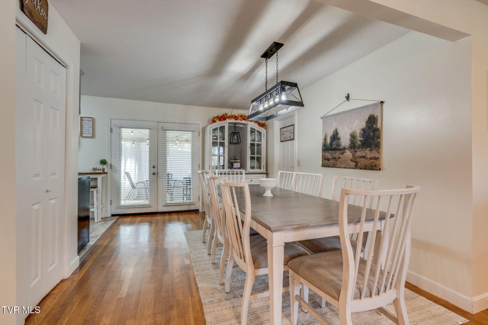 Photo #9: 808 Liberty Drive