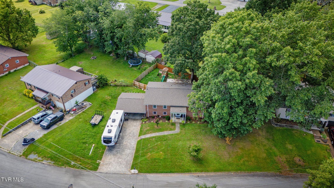 Photo #37: 808 Liberty Drive