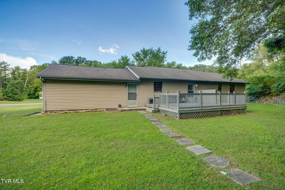 Photo #27: 1909 Diana Road