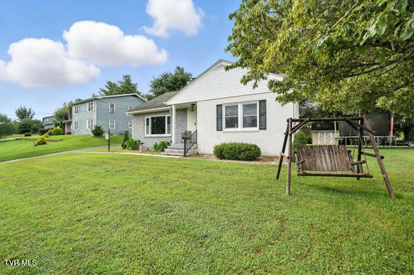 Photo #3: 16619 Lee St Street
