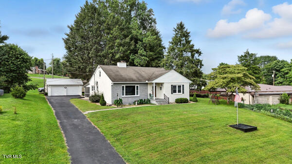 Photo #28: 16619 Lee St Street