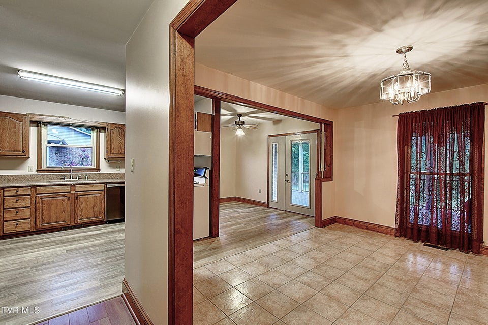 Photo #18: 2802 Sharpsburg Drive