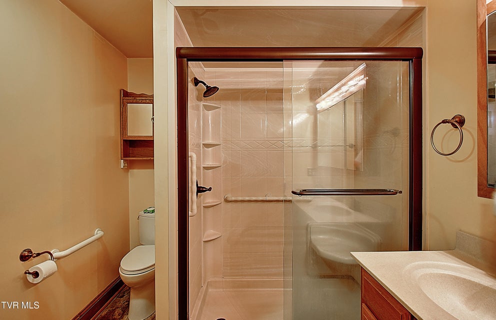 Photo #31: 2802 Sharpsburg Drive