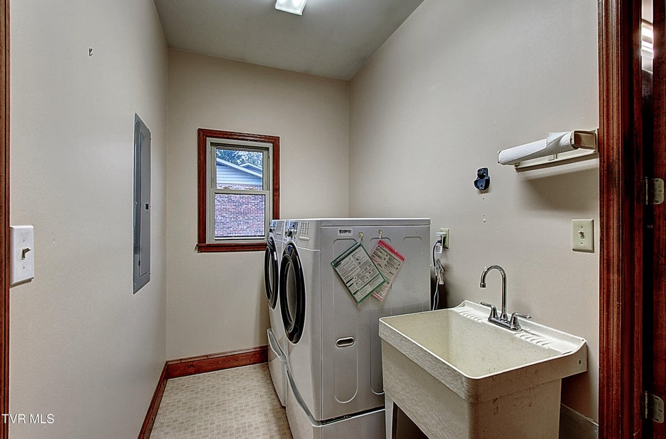 Photo #37: 2802 Sharpsburg Drive
