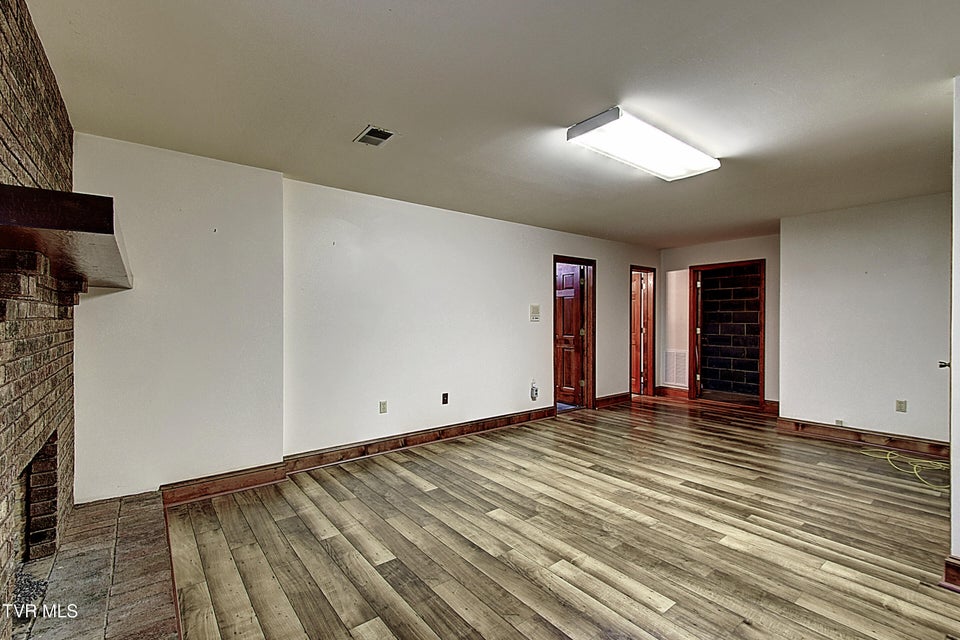 Photo #39: 2802 Sharpsburg Drive