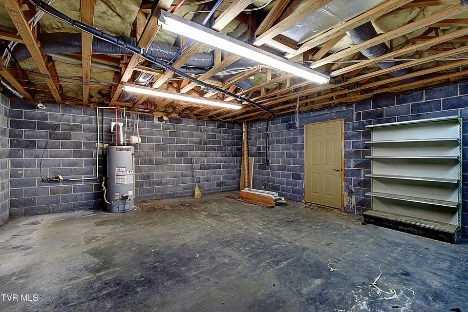 Photo #45: 2802 Sharpsburg Drive
