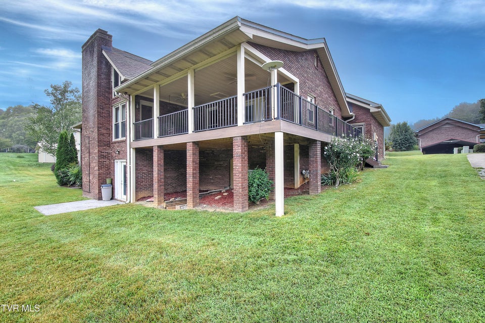 Photo #52: 2802 Sharpsburg Drive