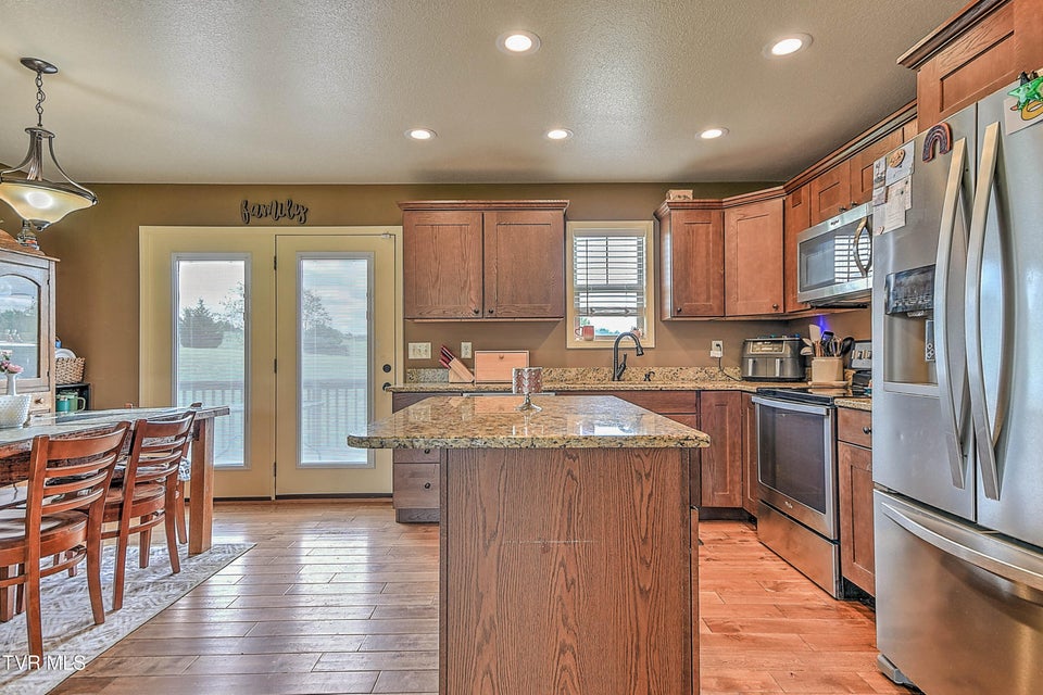 Photo #12: 114 Choctaw Drive