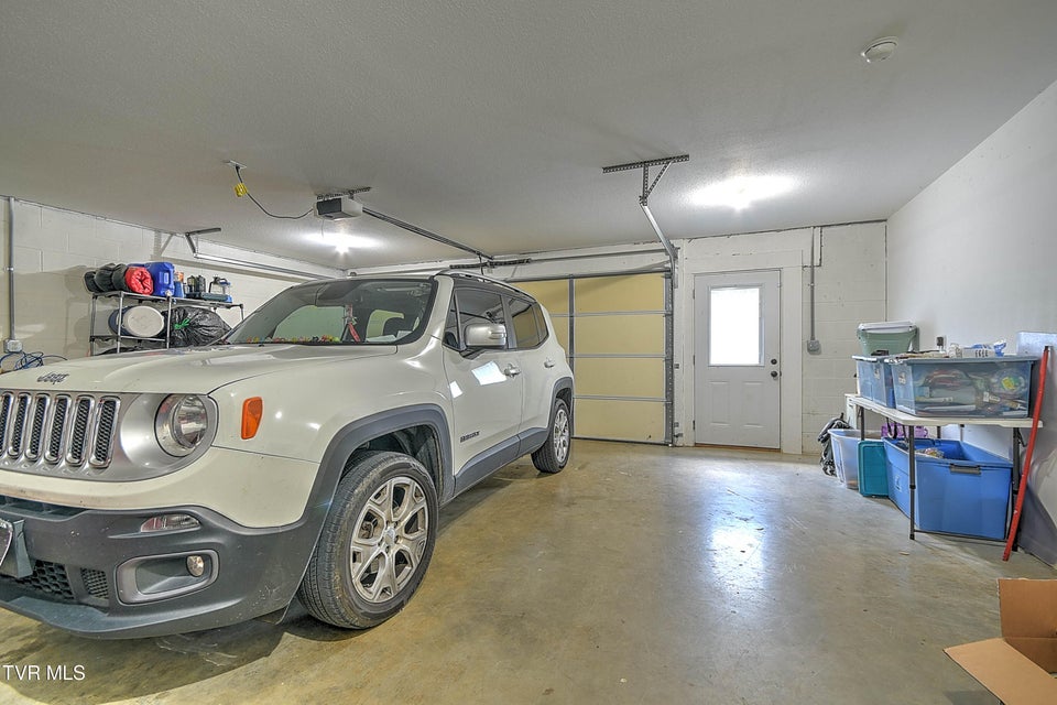 Photo #32: 114 Choctaw Drive