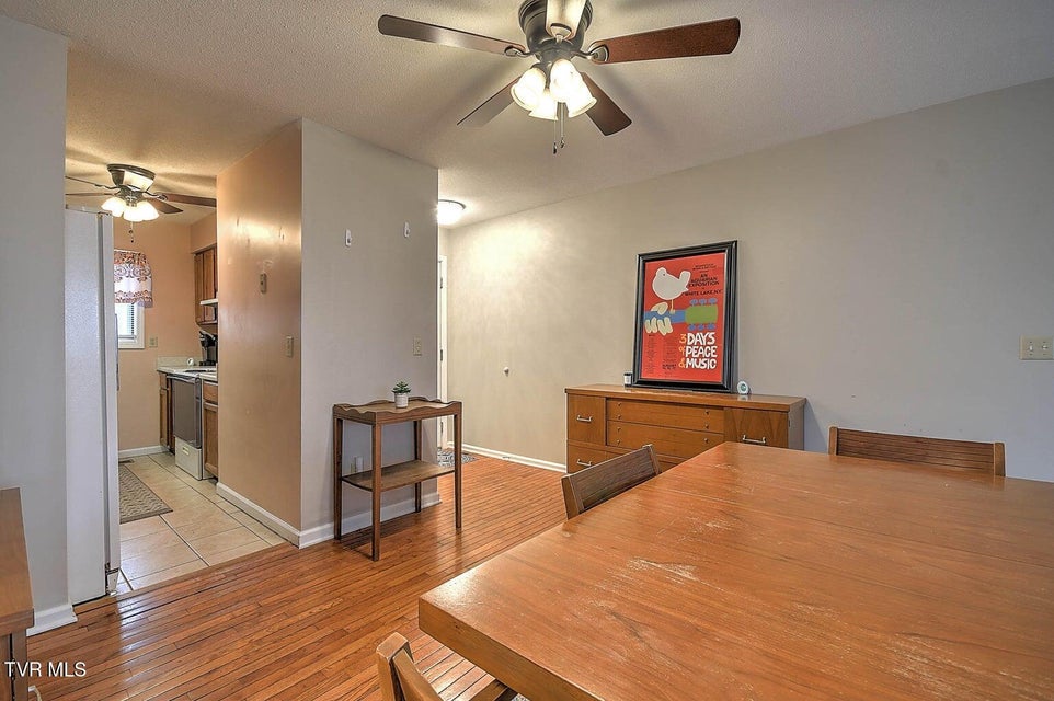 Photo #7: 1151 Timbers E