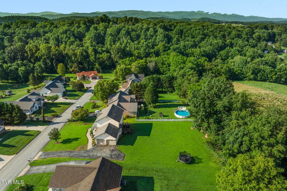 Photo #7: 24 Vesta Sue Court