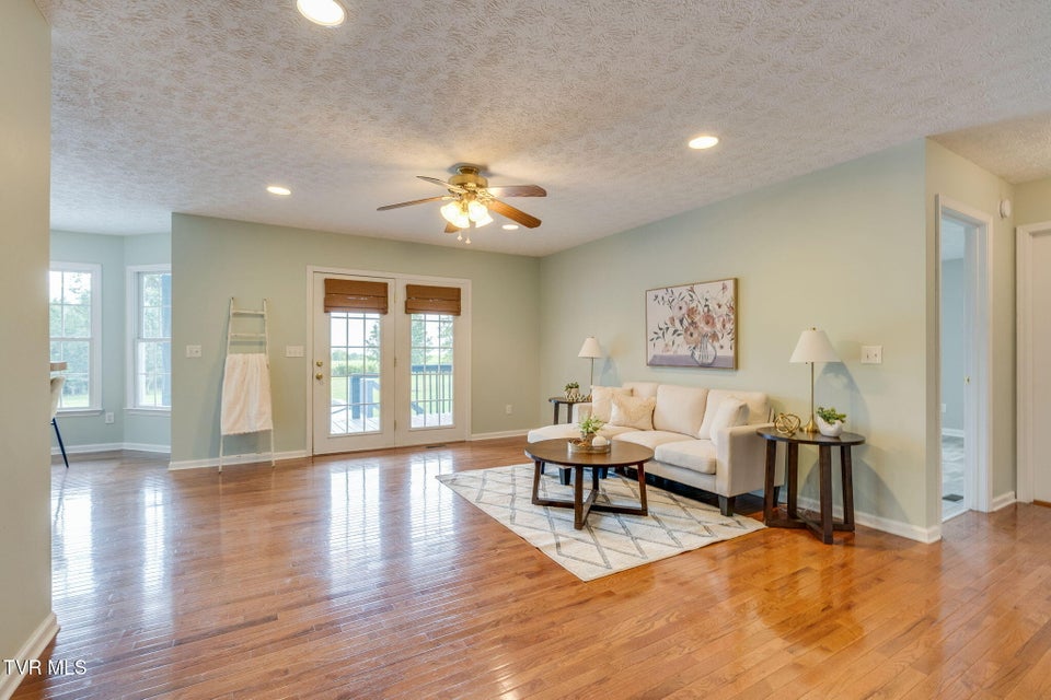 Photo #6: 227 Fox Meadows Drive