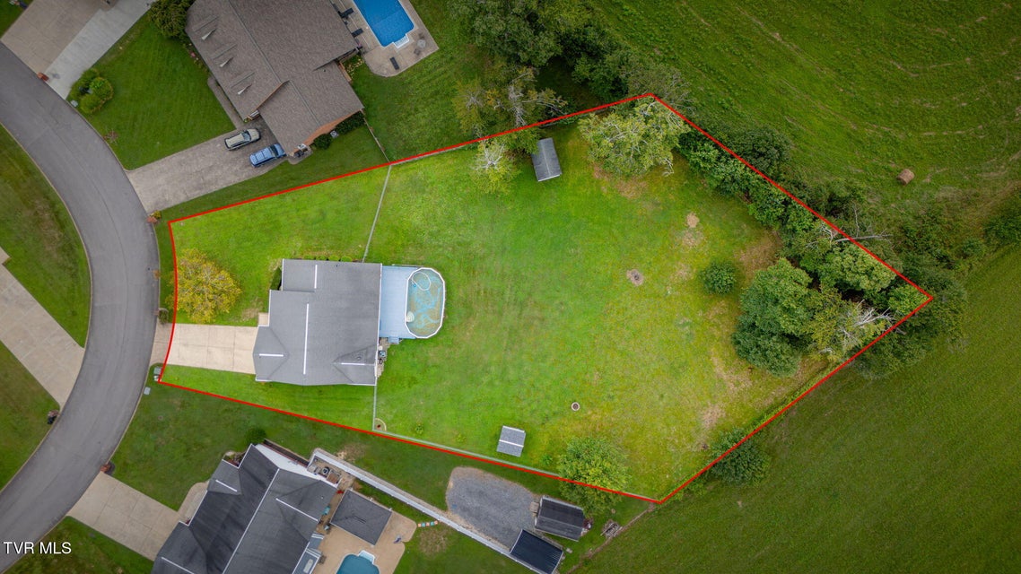 Photo #39: 227 Fox Meadows Drive