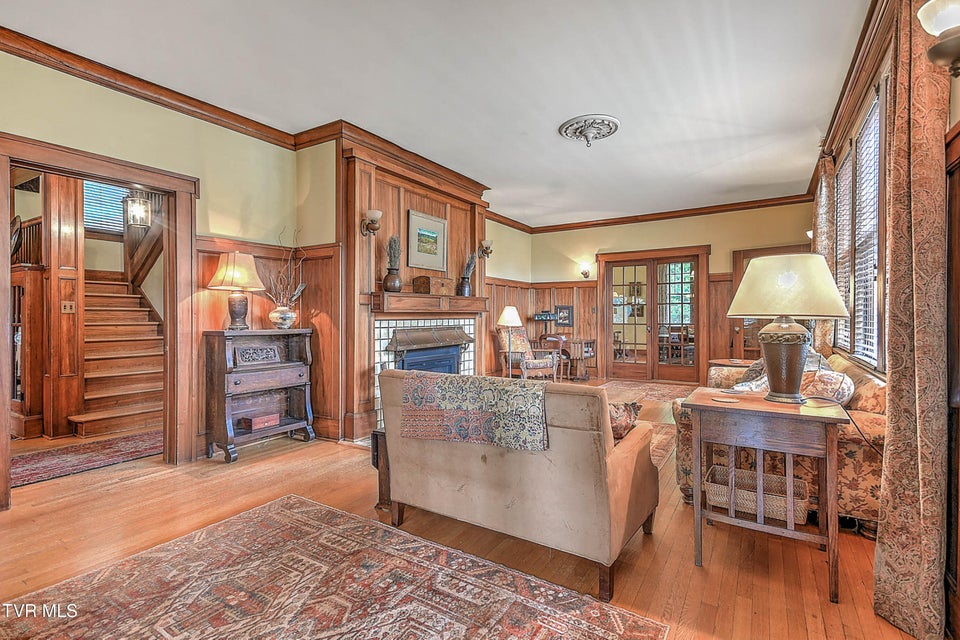 Photo #15: 940 Park St Street